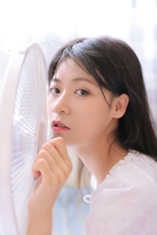 娇小业余摘花自由行